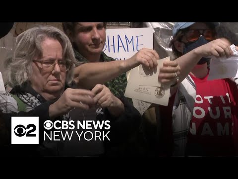 Columbia University alumni tear up diplomas in protest of activist Mahmoud Khalil&#039;s arrest